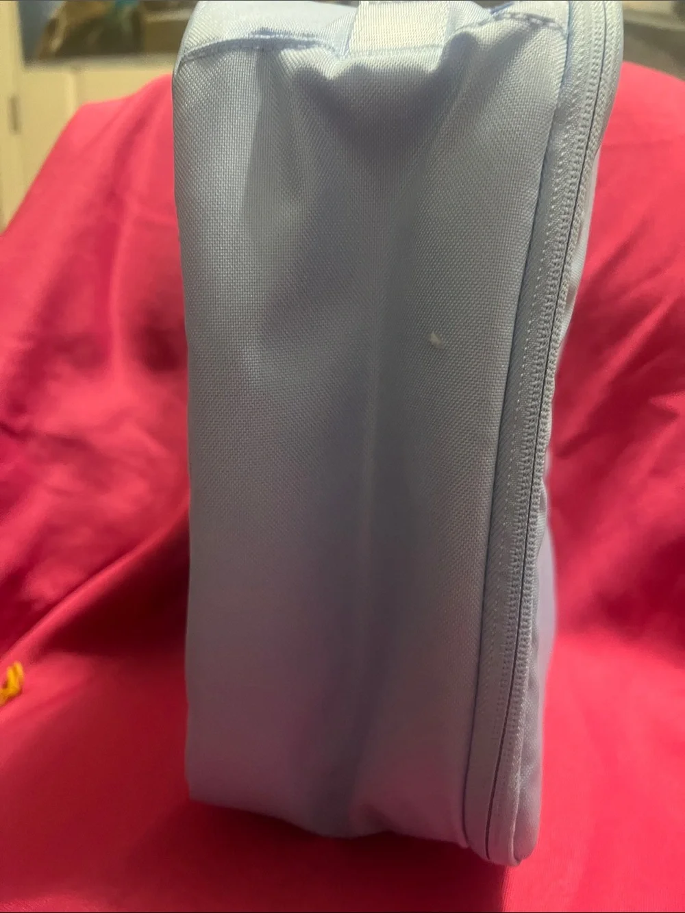 all in motion Light Blue insulated lunch box  with Front Drawcord